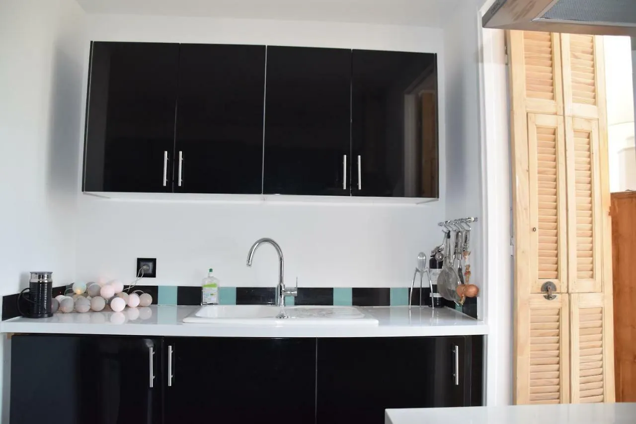 アパート Appartement Terrasse Vue Mer / ニース フランス